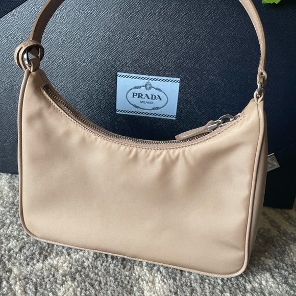 Prada Re-Edition 2005 Nylon Mini Bag - Picture 5 of 8